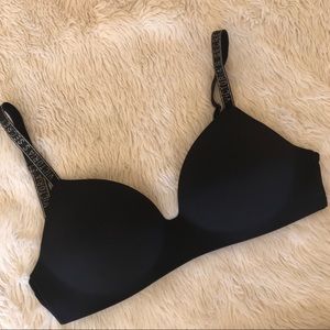 VS Lined T-Shirt Bra